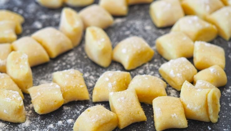 gnocchi con salsiccia e friarielli