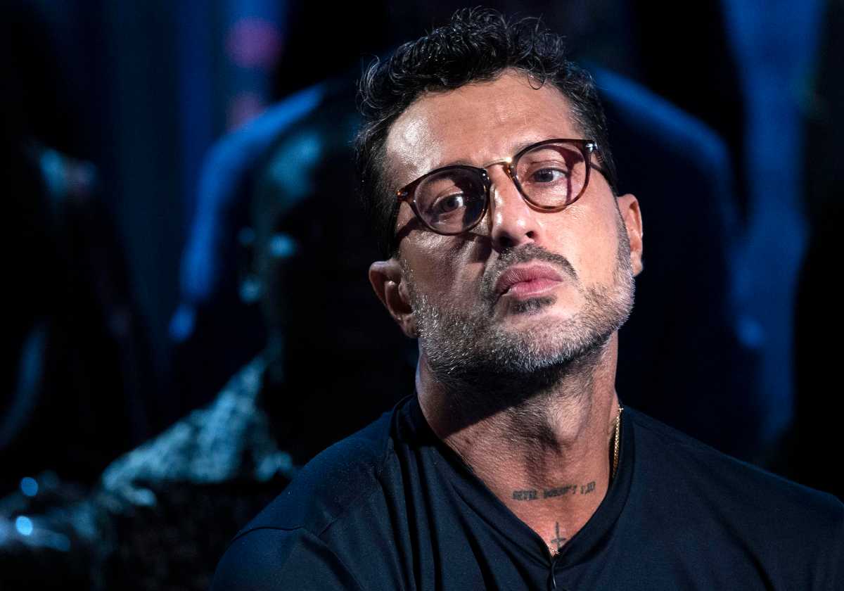 Fabrizio Corona lascia l'Italia