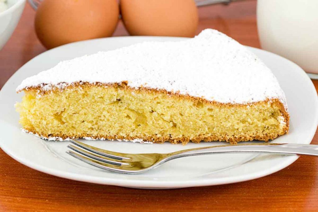 Torta al limone, diversa dalla solita caprese