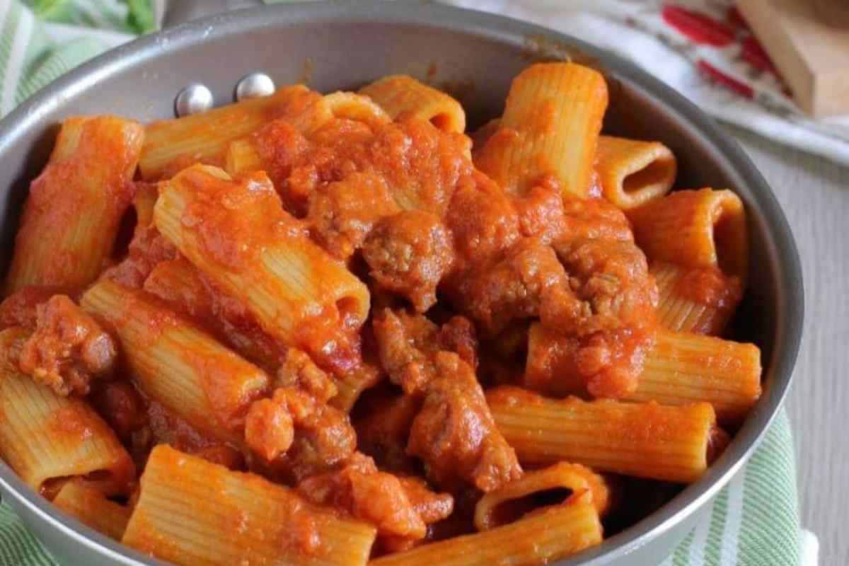 ricetta pasta alla zozzona 