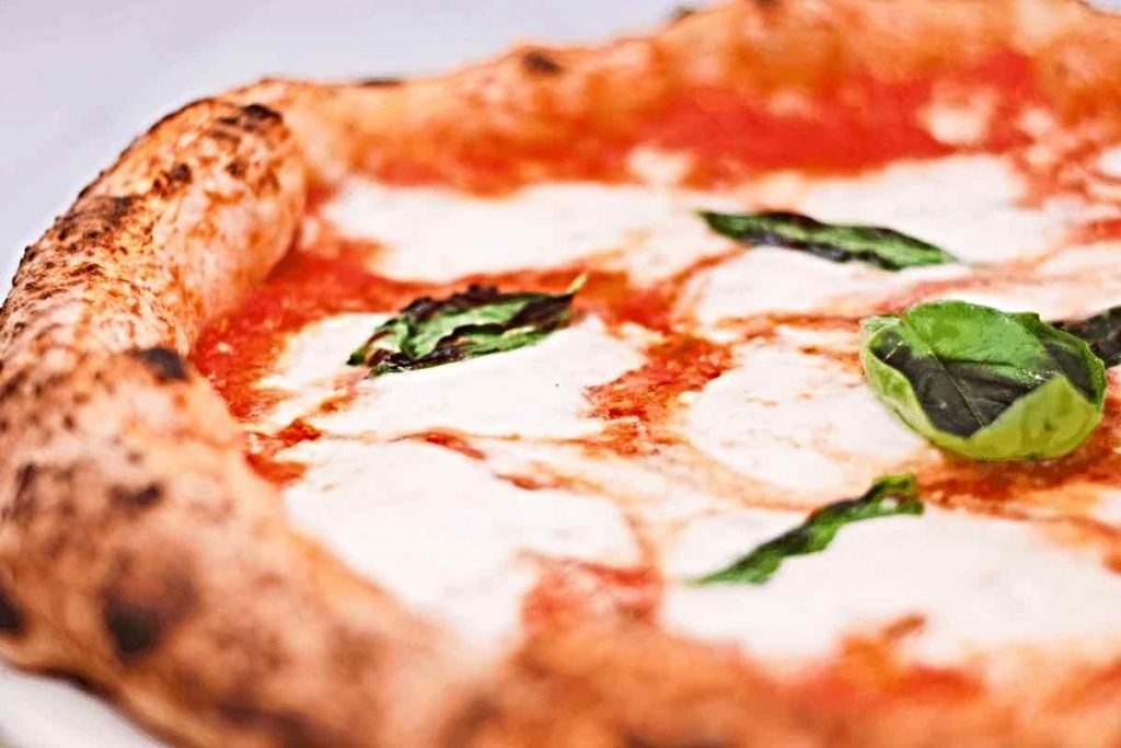 perchè si chiama pizza margherita napoletana