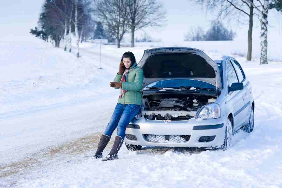 4 errori da evitare accendendo l'auto in inverno