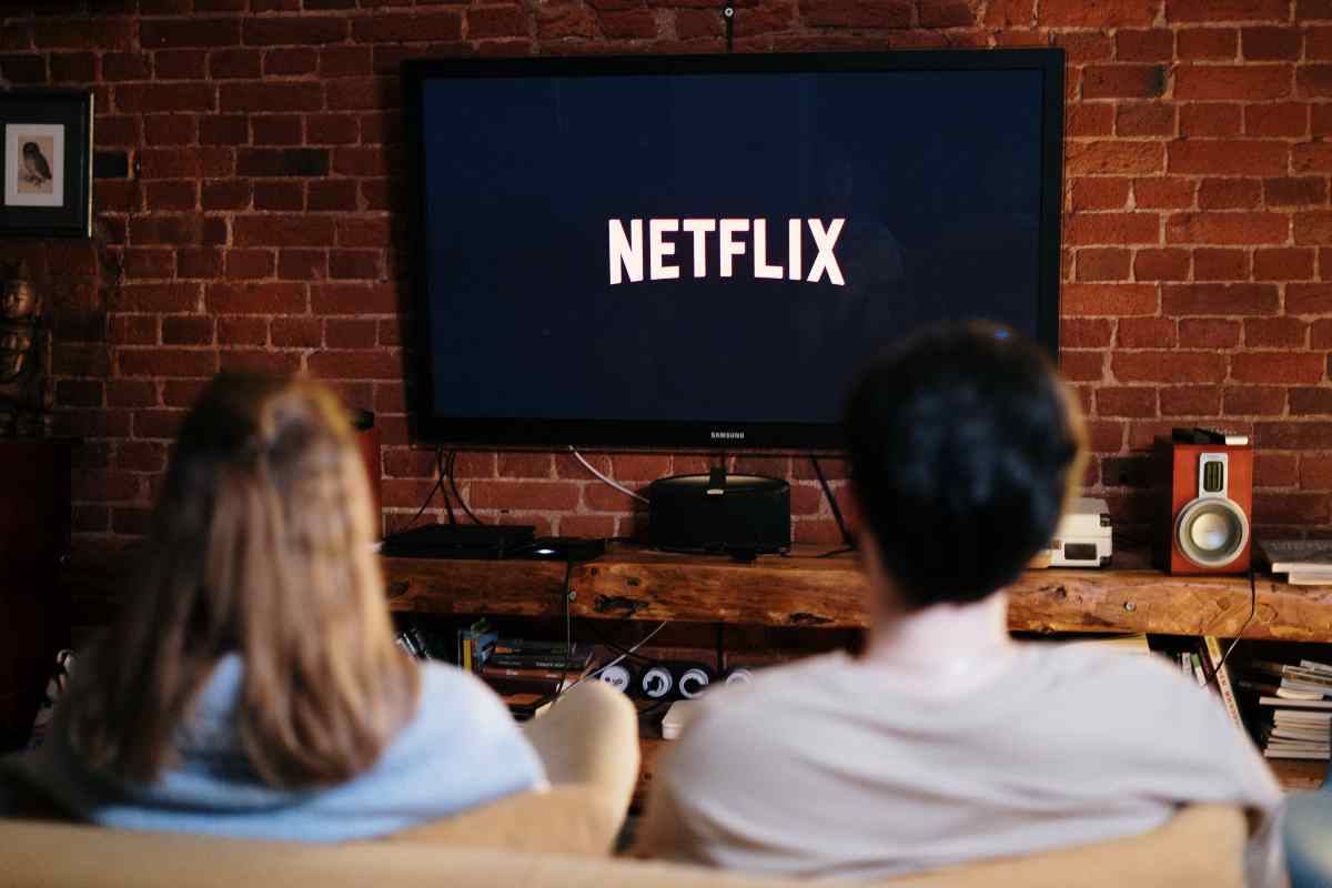 Netflix addio piano pubblicità