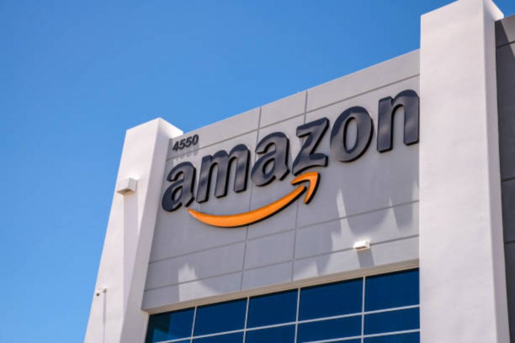 Come funziona Amazon Warehouse e a cosa bisogna fare attenzione