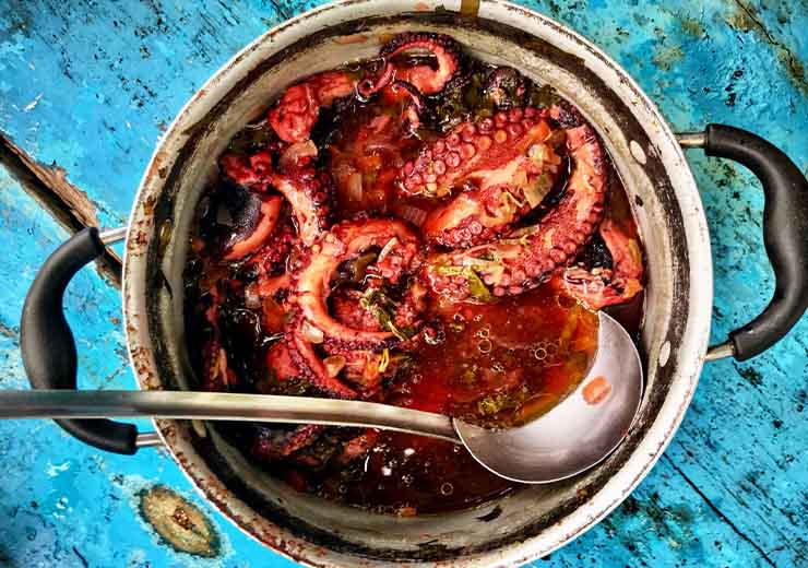 Ricetta del brodo di polpo tipico napoletano