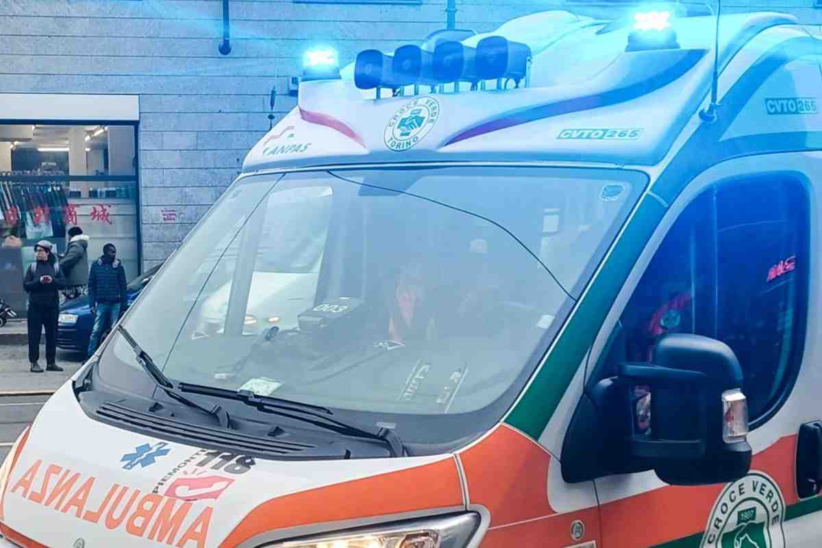 Ricoverato all'ospedale 'Cardarelli'