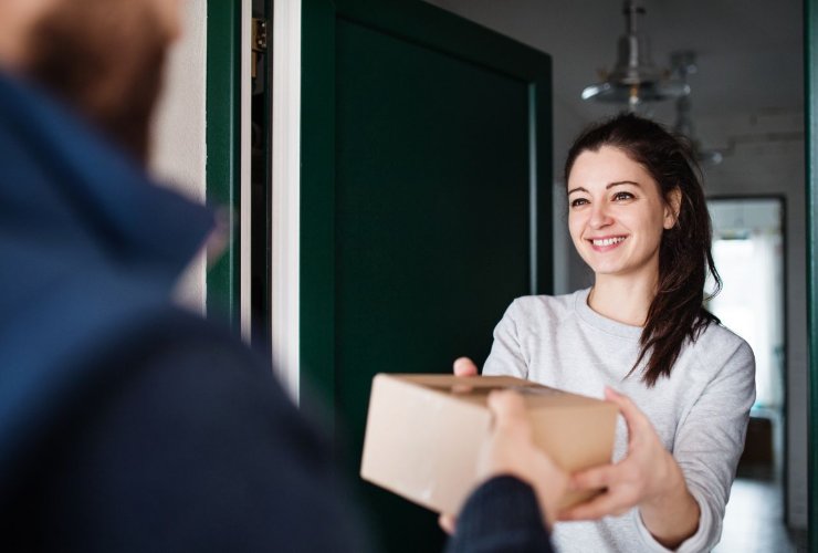 Svolta nelle consegne dei pacchi da parte delle Poste