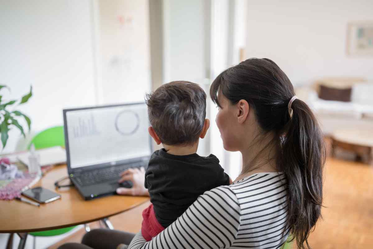 La decontribuzione del Bonus mamma come funziona