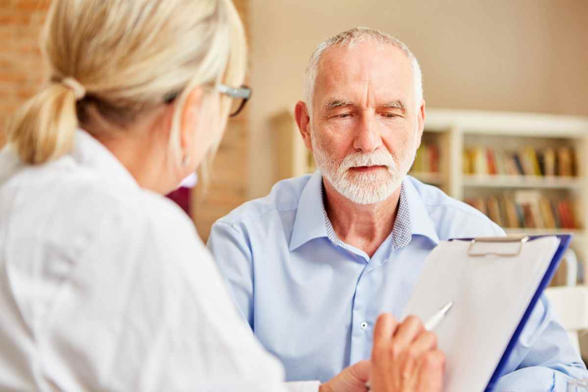 giovani con morbo di Alzheimer