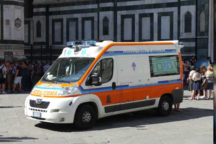 L'ambulanza di cui Scampia aveva bisogno