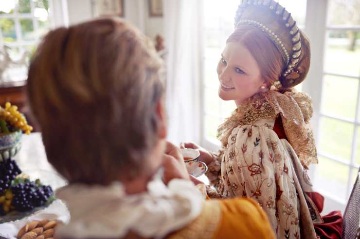 Le figuranti rendono speciale il carnevale borbonico