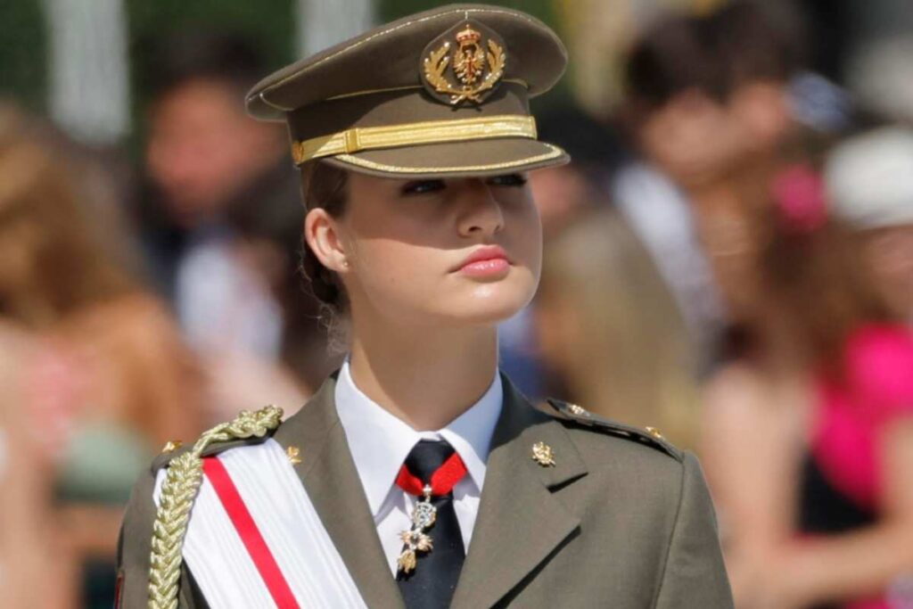 Leonor Spagna carriera militare