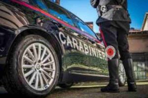 militari salvano un bambino