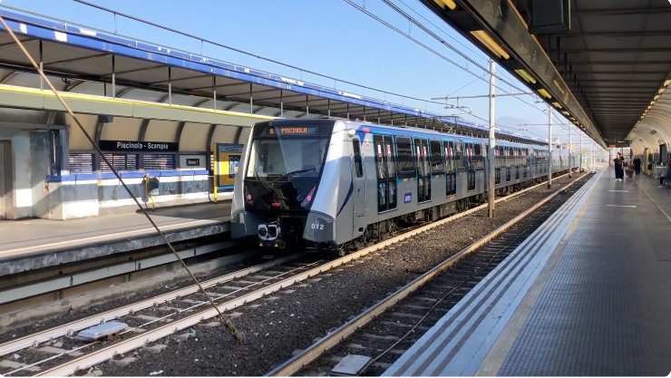 Metropolitana Napoli