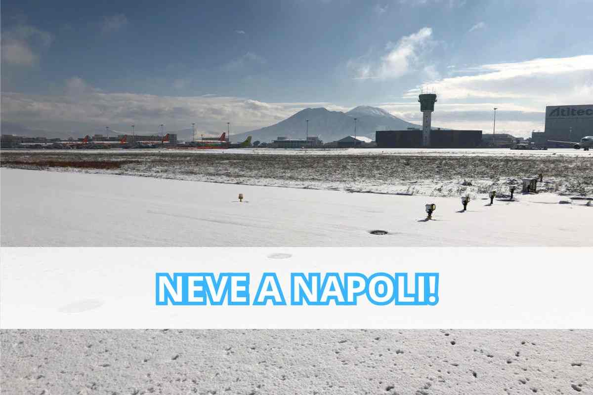 Un'immagine di Napoli ricoperta di neve nel 2018