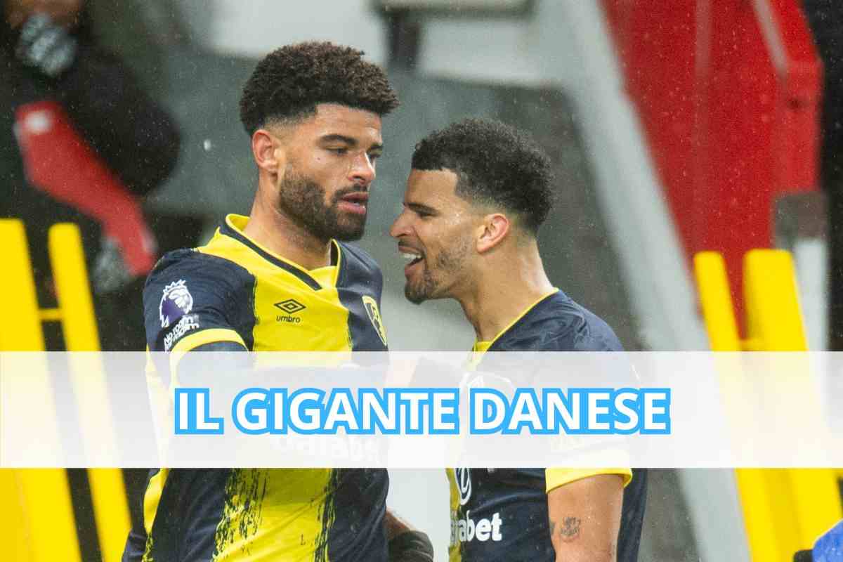 Philip Billing, centrocampista danese, mentre esulta per un gol con la maglia del Bournemouth insieme al compagno di squadra