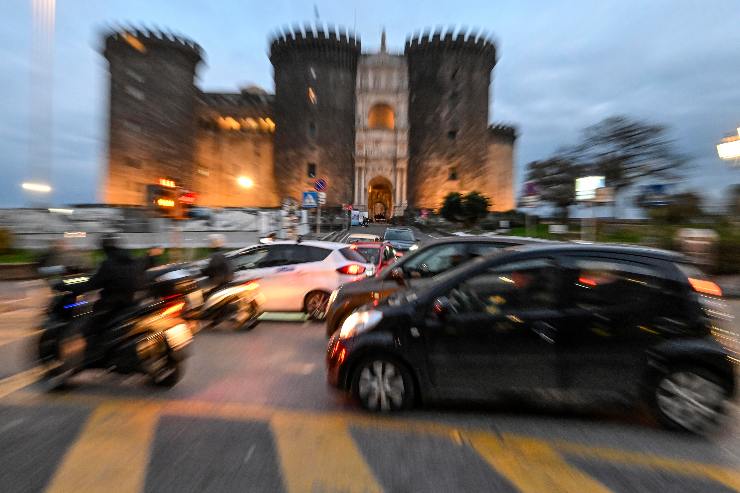 Traffico Napoli 