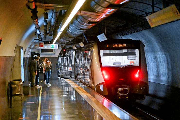 Metropolitana Napoli 