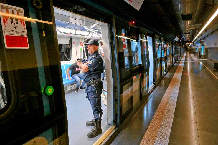 Metropolitana Napoli Linea 1