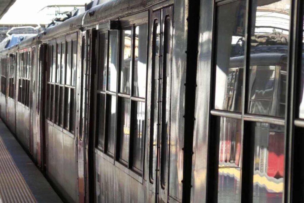 Treno Metropolitana Napoli