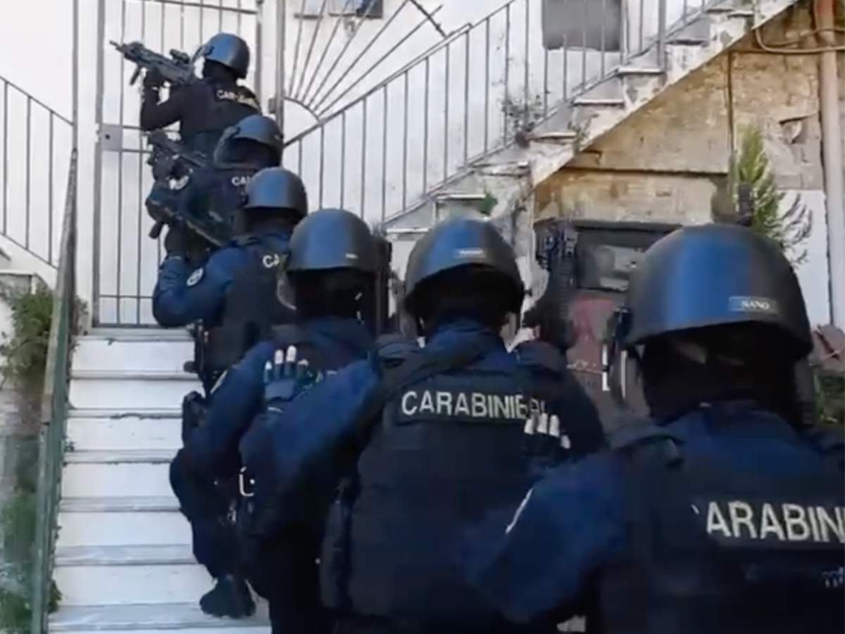Blitz contro i Licciardi a Napoli