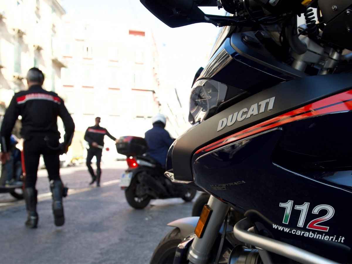 Carabinieri a Napoli