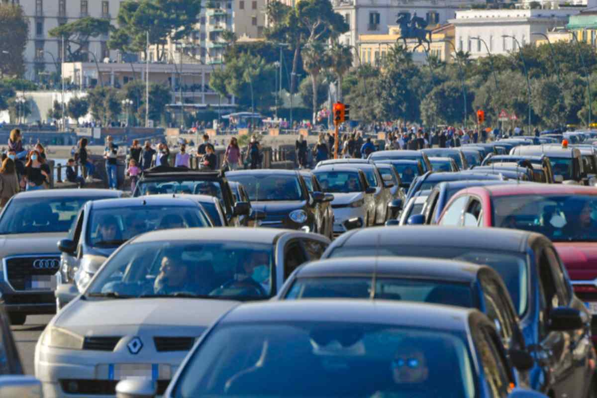 Napoli città trafficata