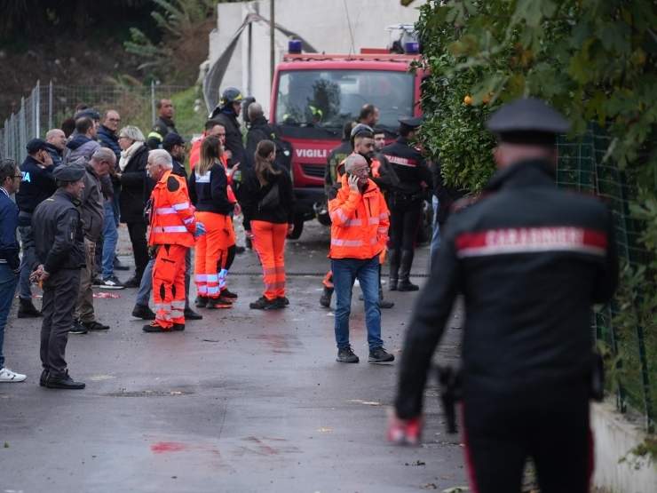 Ercolano, scoppio fabbrica