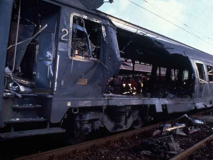 Strage del Treno Rapido 904