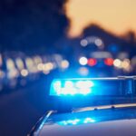 Sirene di un'auto della polizia in strada