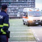 Ambulanza ospedale Cotugno Napoli