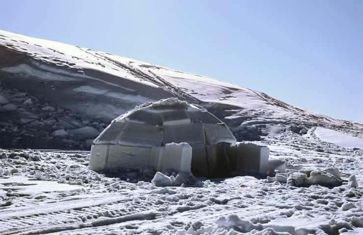 Una tipica abitazione di ghiaccio degli Inuit