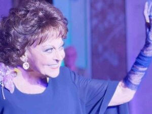 Addio ad Angela Luce