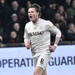 Scott McTominay esulta dopo un suo gol