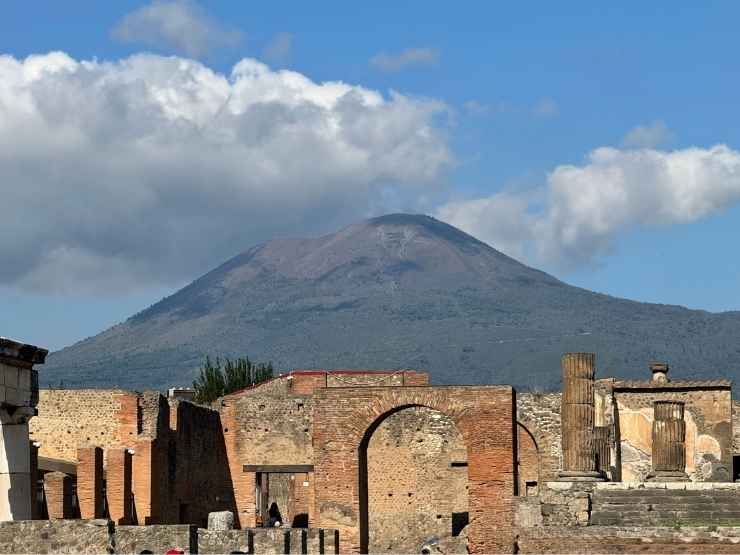 Pompei guide