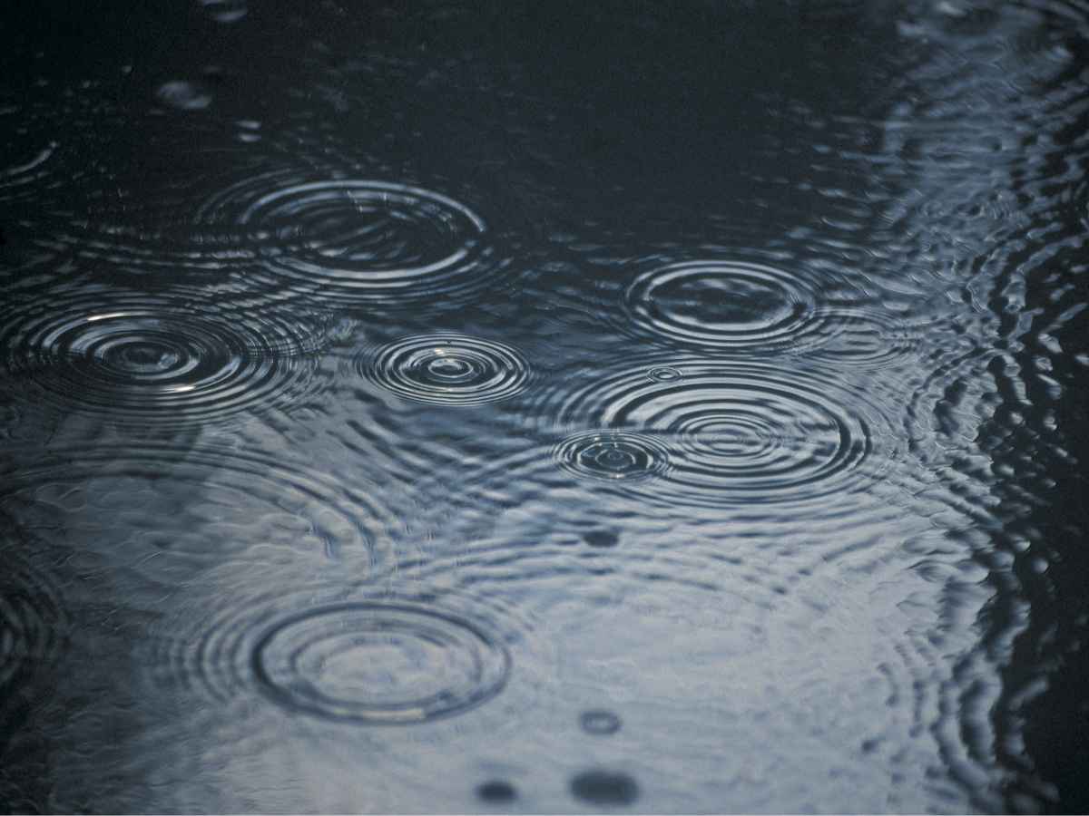 San Valentino, pioggia a Napoli