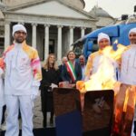 Flame visit a Napoli