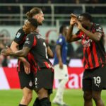 Calciatori del Milan esultano dopo il gol all'Inter nel derby di marzo 2026
