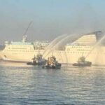 Fiamme a bordo della Gnv Phoenix a Napoli