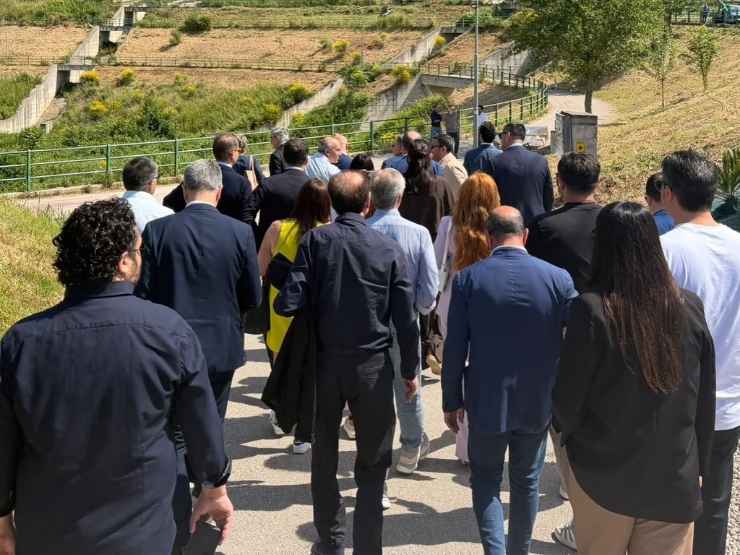 La visita della Commissione d'inchiesta