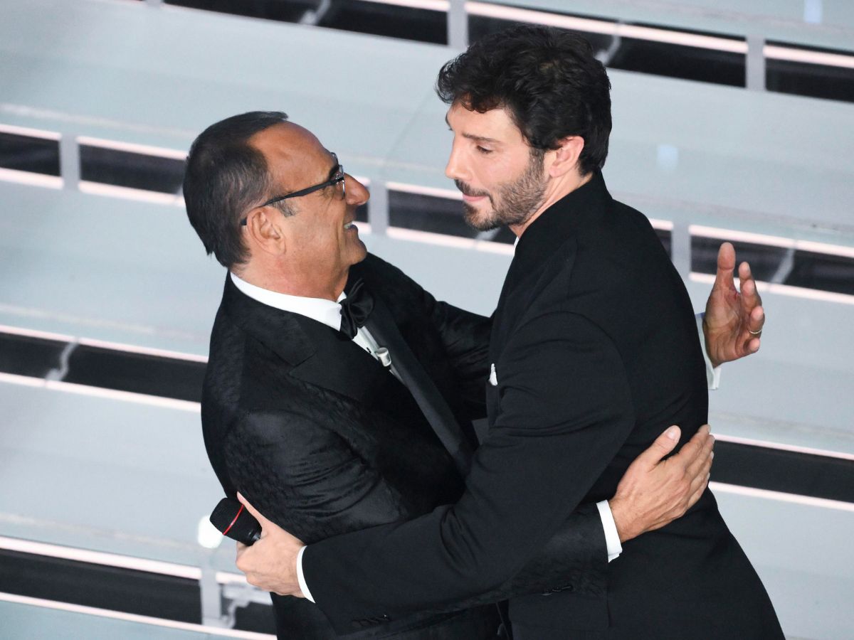 Carlo Conti e Stefano De Martino al Festival di Sanremo 2026