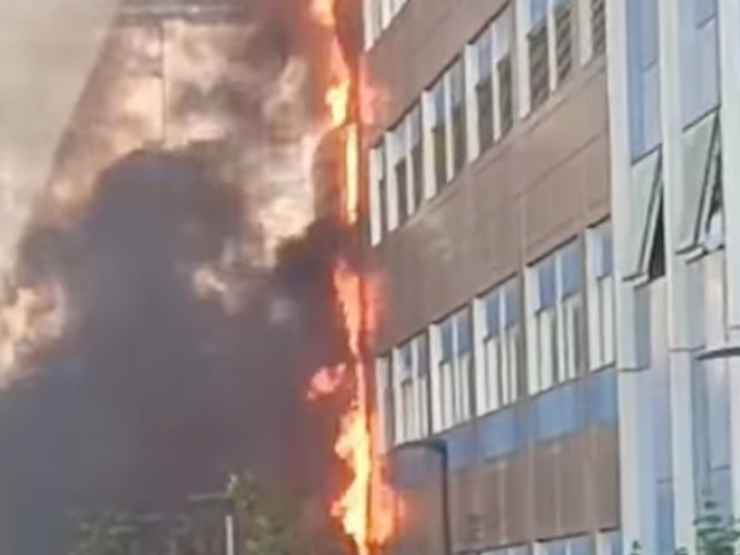 Incendio all'ospedale del Mare