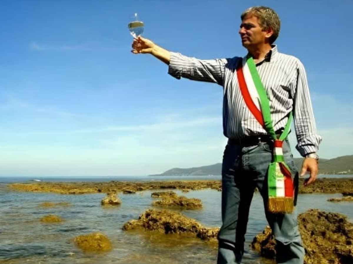 Il sindaco pescatore Angelo Vassallo