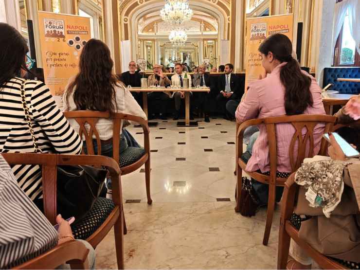 Clamorosa presenza Napoli per il Forum del Caffè