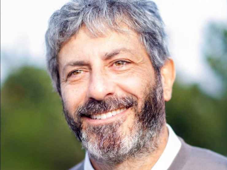 Reddito regionale Campania, Fico fissa la platea