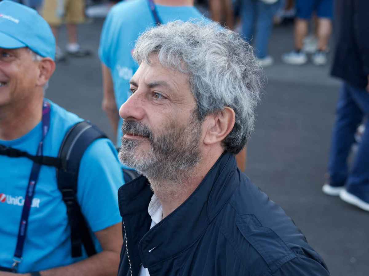 Reddito regionale in Campania, Fico fissa la platea