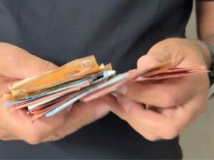 Smantellato il fortino della droga da 450mila euro al mese