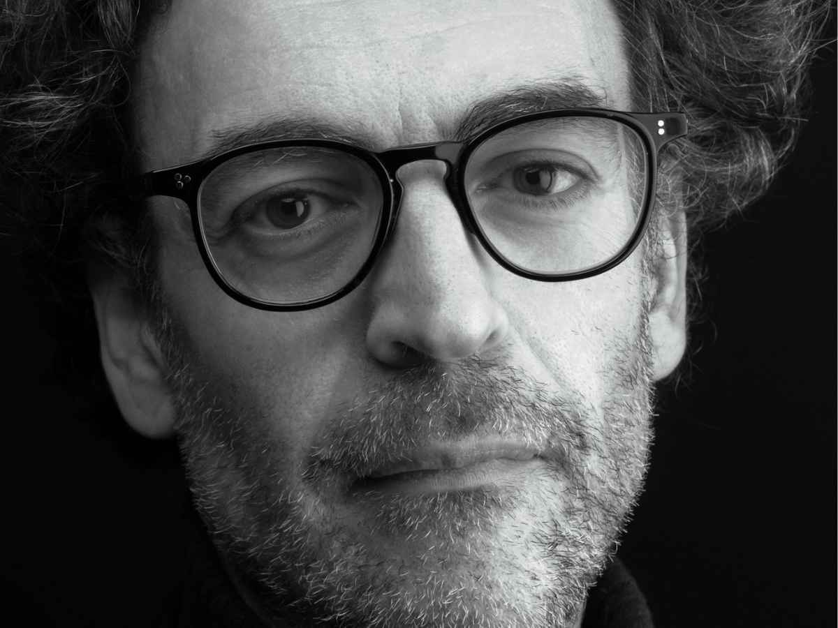 L'anomalia Lucio Corsi al Campania Libri Festival