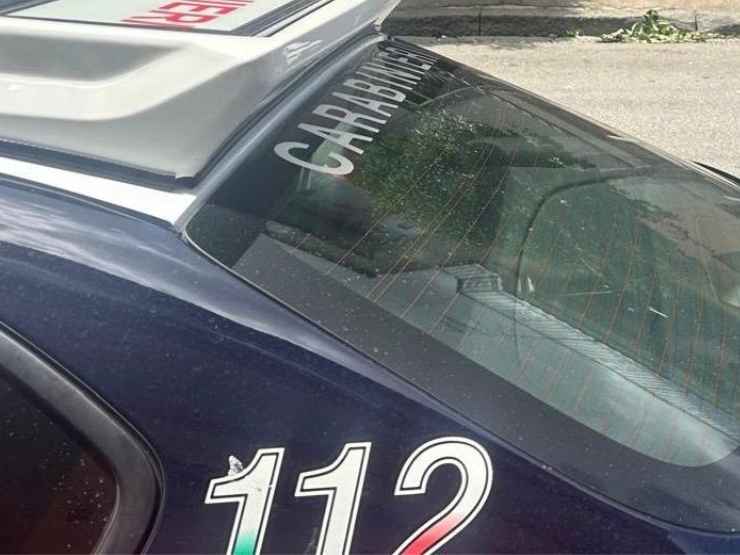 Scampia fuga prima del blitz dei Carabinieri